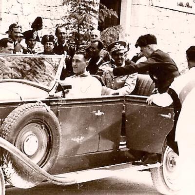 Re Umberto II In Visita alle Grotta del Trullo 