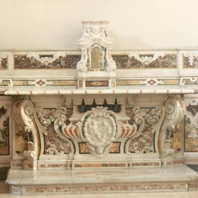 Altare 2 Chiesa Santa Maria La Greca Putignano