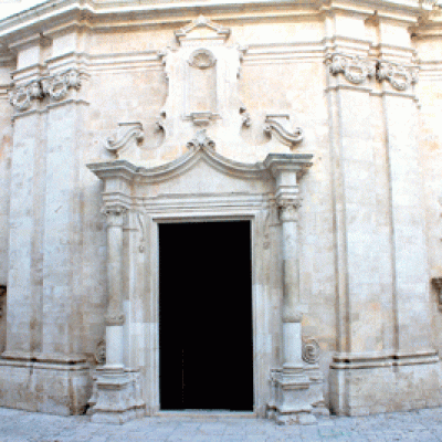 Sagrato Chiesa Santa Maria La Greca Putignano