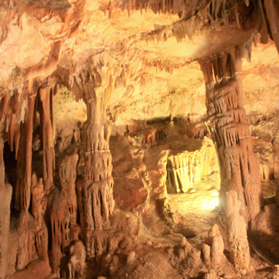 Colonne Grotta Del Trullo Putignano